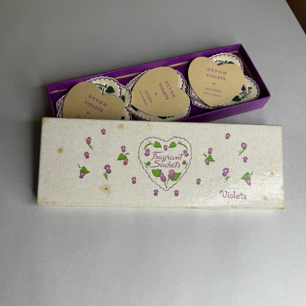 Vintage Devon Violets by Dalcrose Fragrant Sachets Made in England Heart‎ Shaped